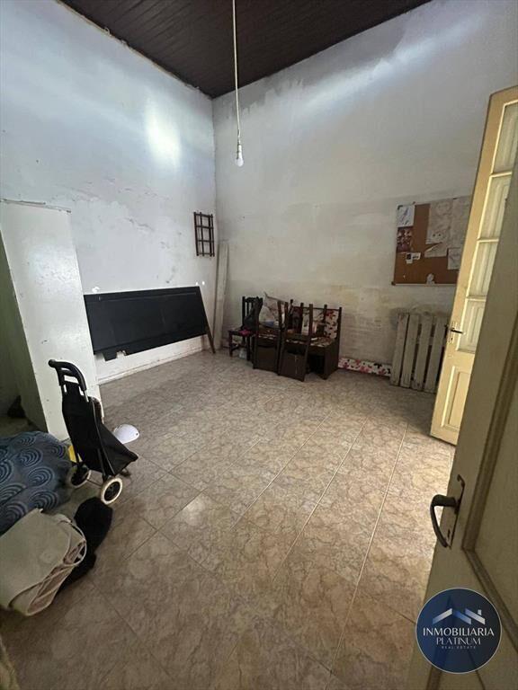 Casa en venta c/ cochera en Unión
