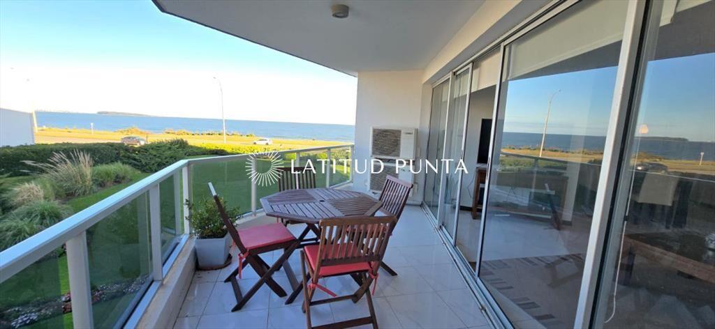 Apartamento en Pinares, 3 dormitorios