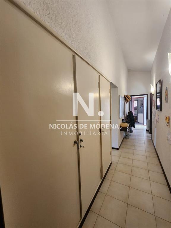 Casa de 3 domritorios y dependencia en venta en