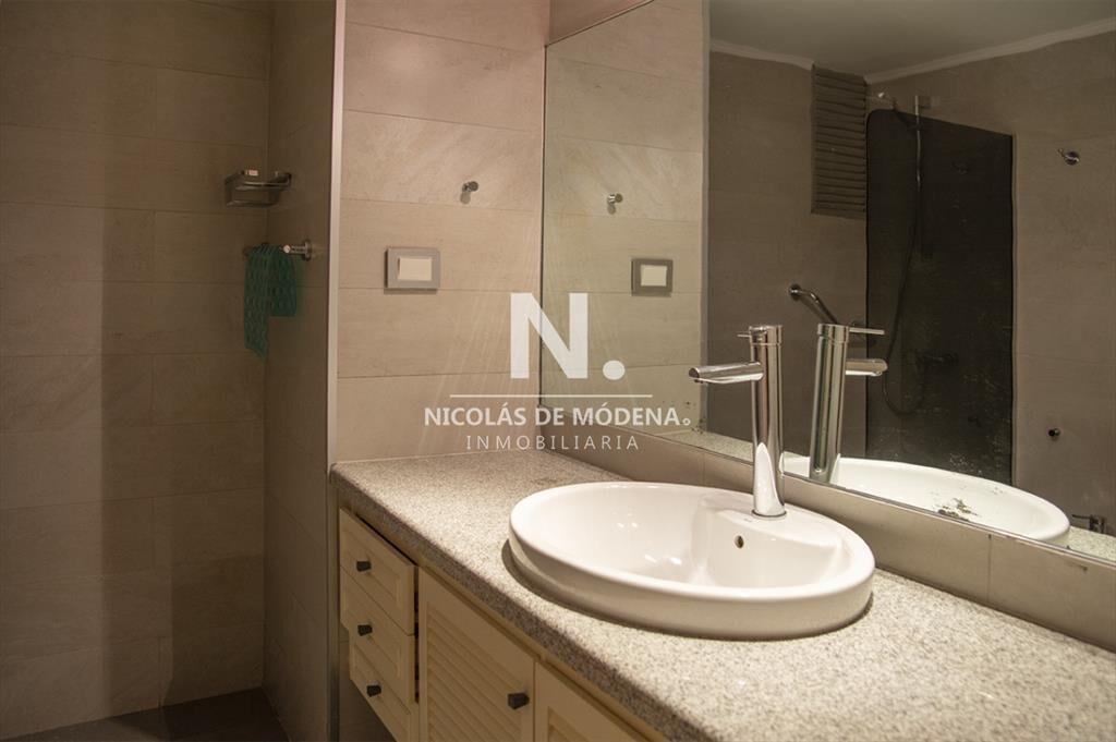 Departamento en venta frente a Playa Mansa en