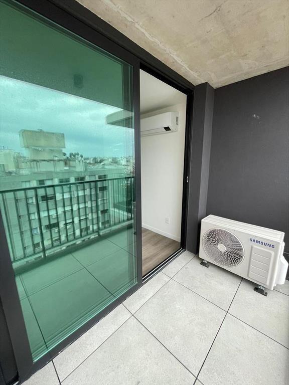 Venta Apartamento Penthouse 1 dormitorio y balcón con vista