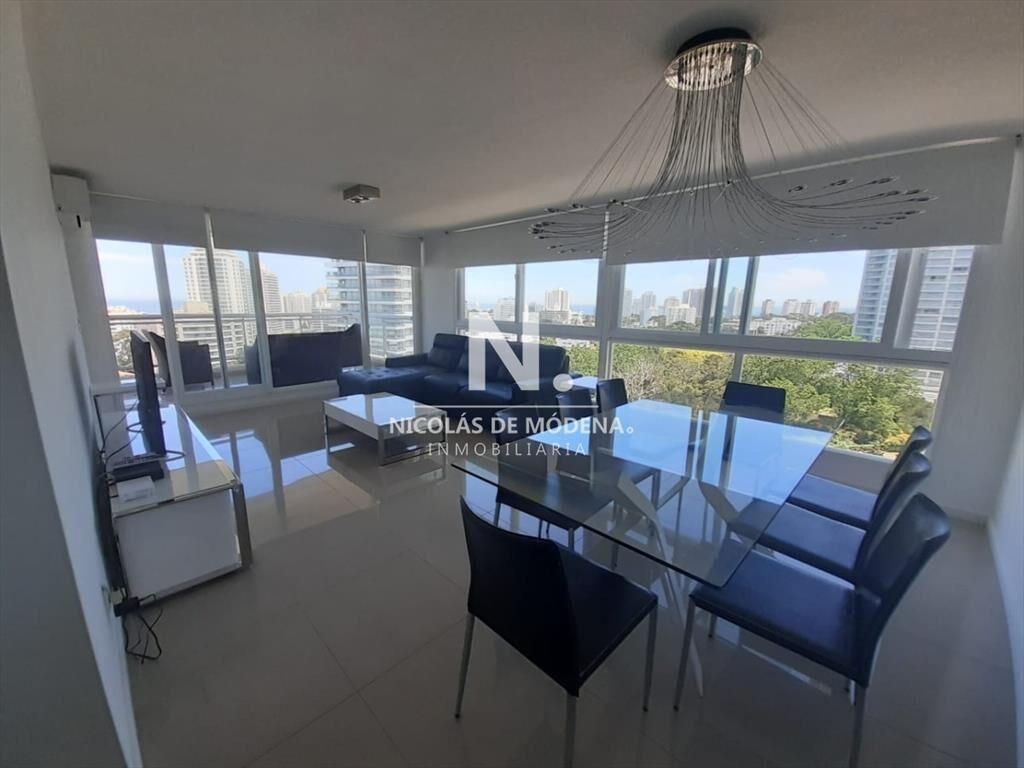 Departamento en venta en Torre de jerarquía a de