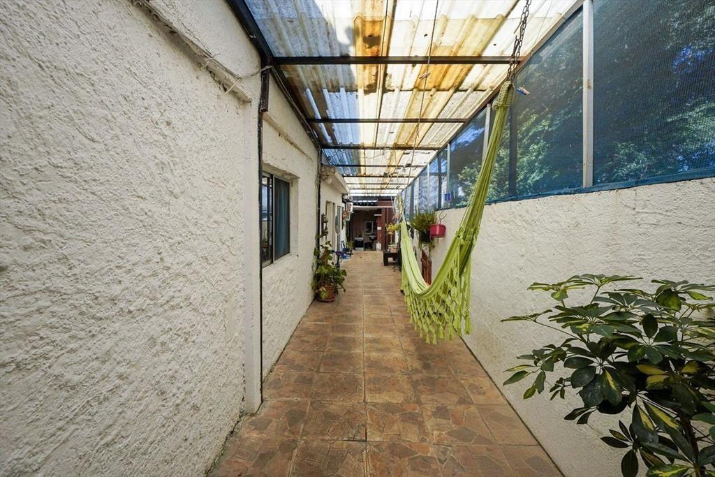 Venta casa en Jardines, ideal renta o familia