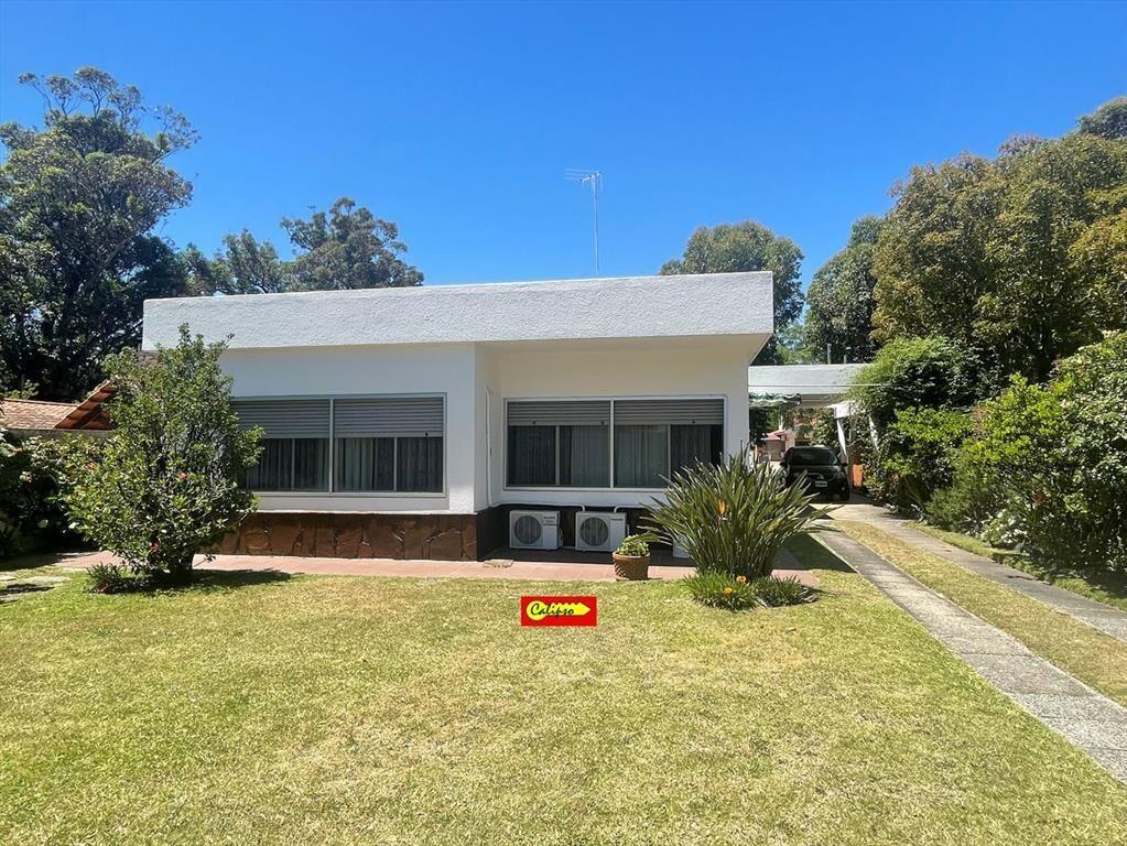 Venta - Atlántida - Casa - 3 dormitorios - Barbacoa