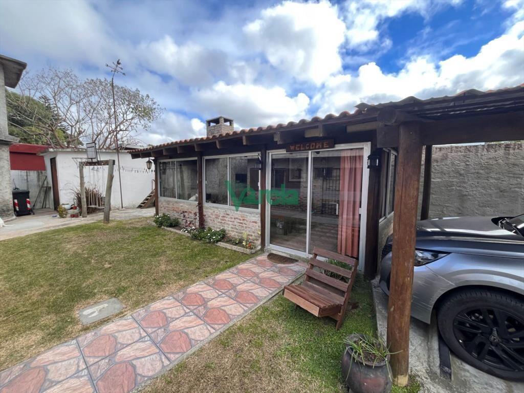 Casa en venta en Lagomar de 2 dormitorios, mas de