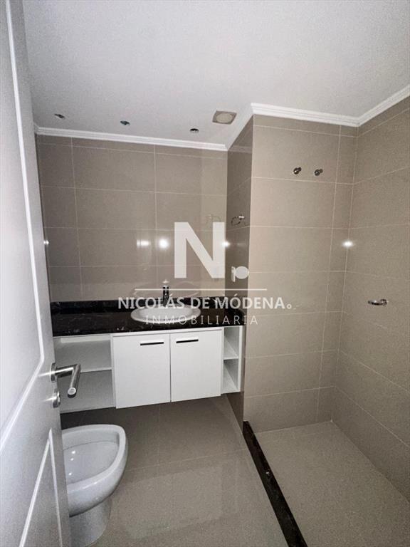 Moderno Apartamento de 2 dormitorios en Punta de