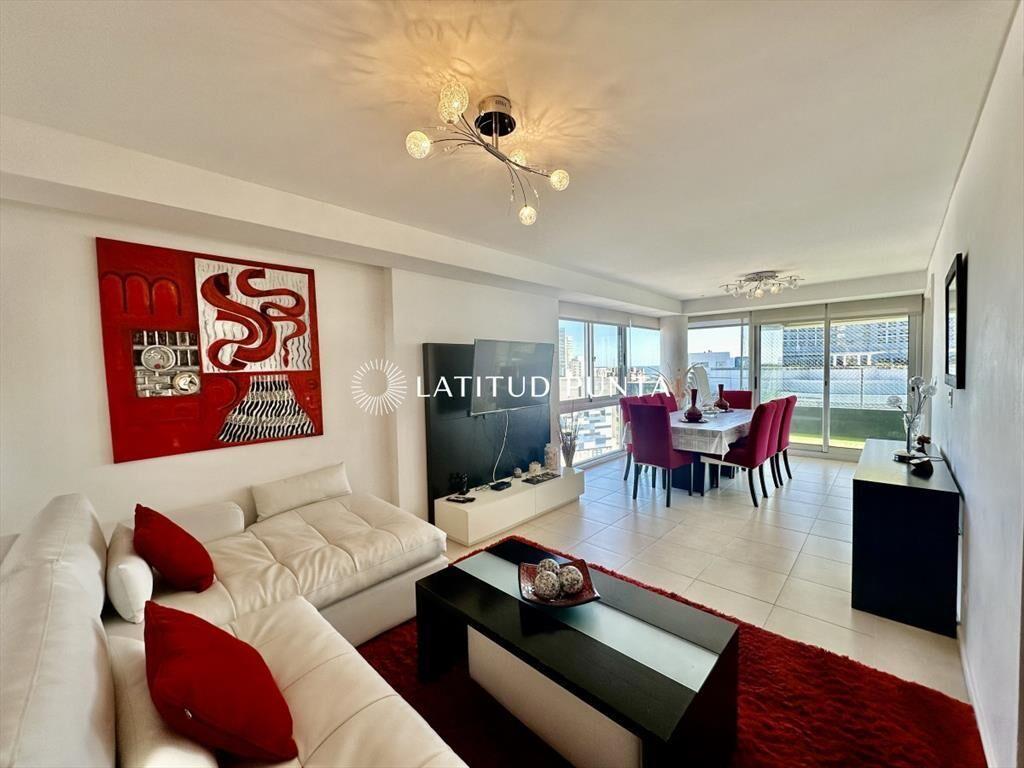 Apartamento en Mansa, 2 dormitorios y medio