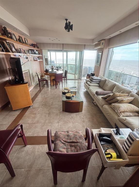 Venta Apartamento Punta Carretas Golf 3 Dormitorios 5 Baños