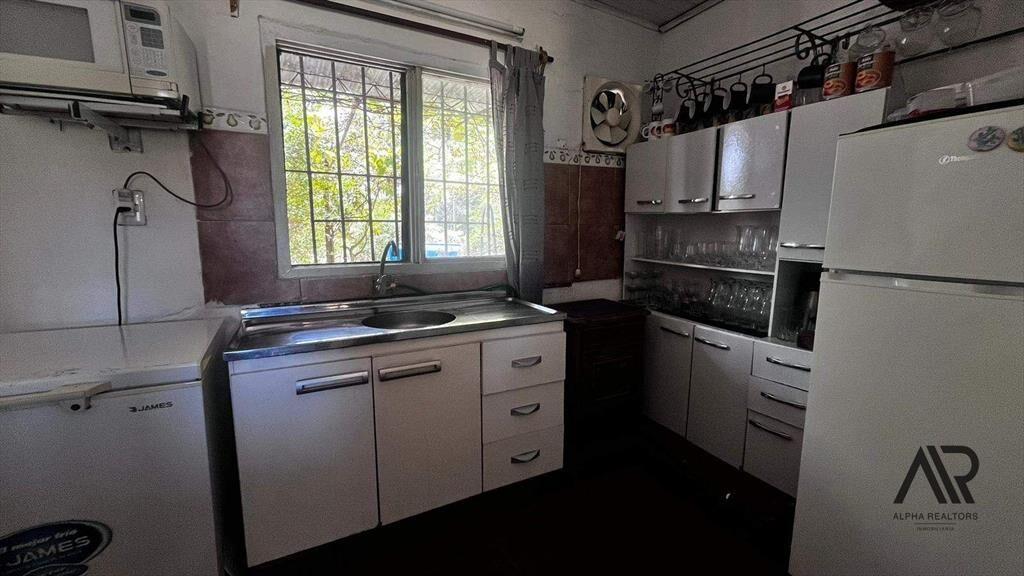 Casa en venta c/ cochera en La Capuera
