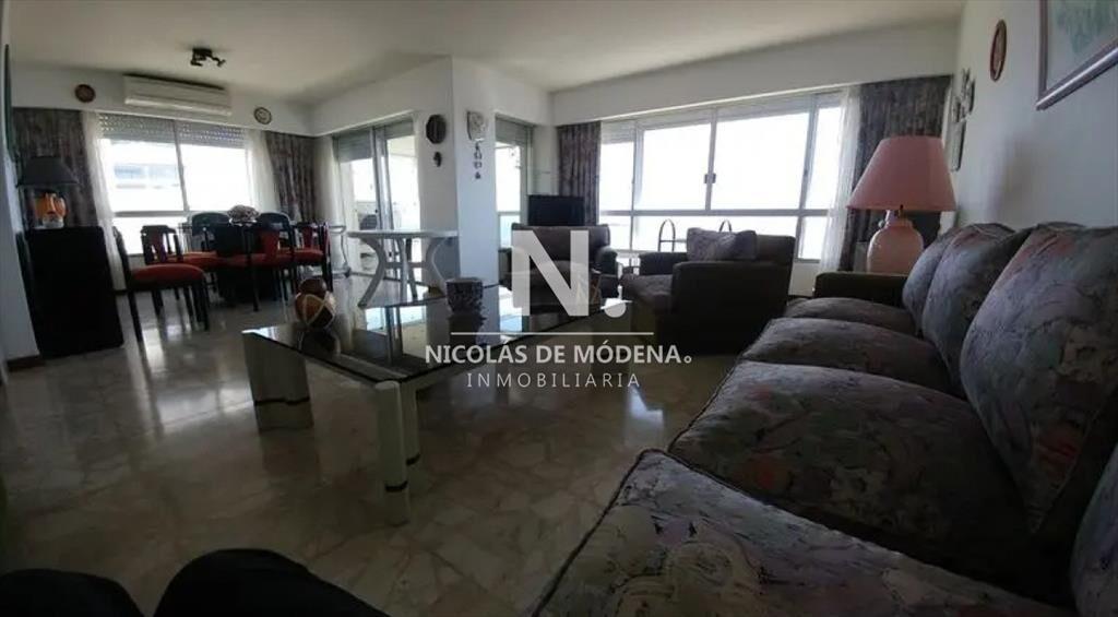 Apartamento en venta primera linea