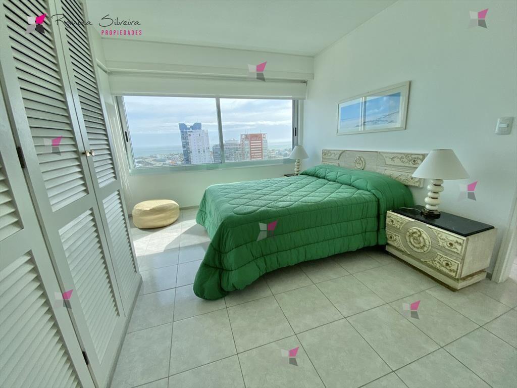 Apartamento en Peninsula, 3 dormitorios *