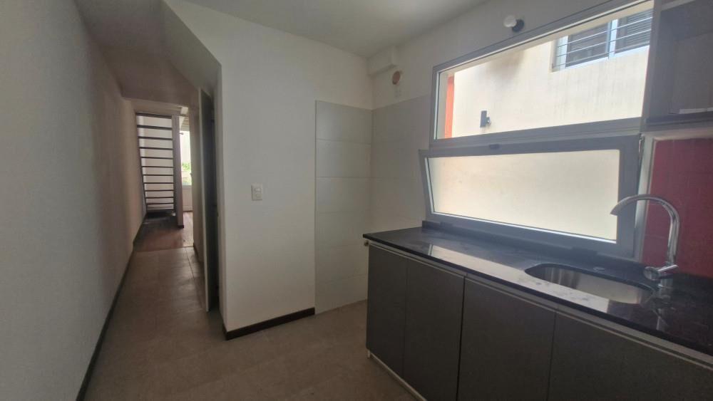 Alquiler apartamento 2 dorm en Bella Vista, Tapes