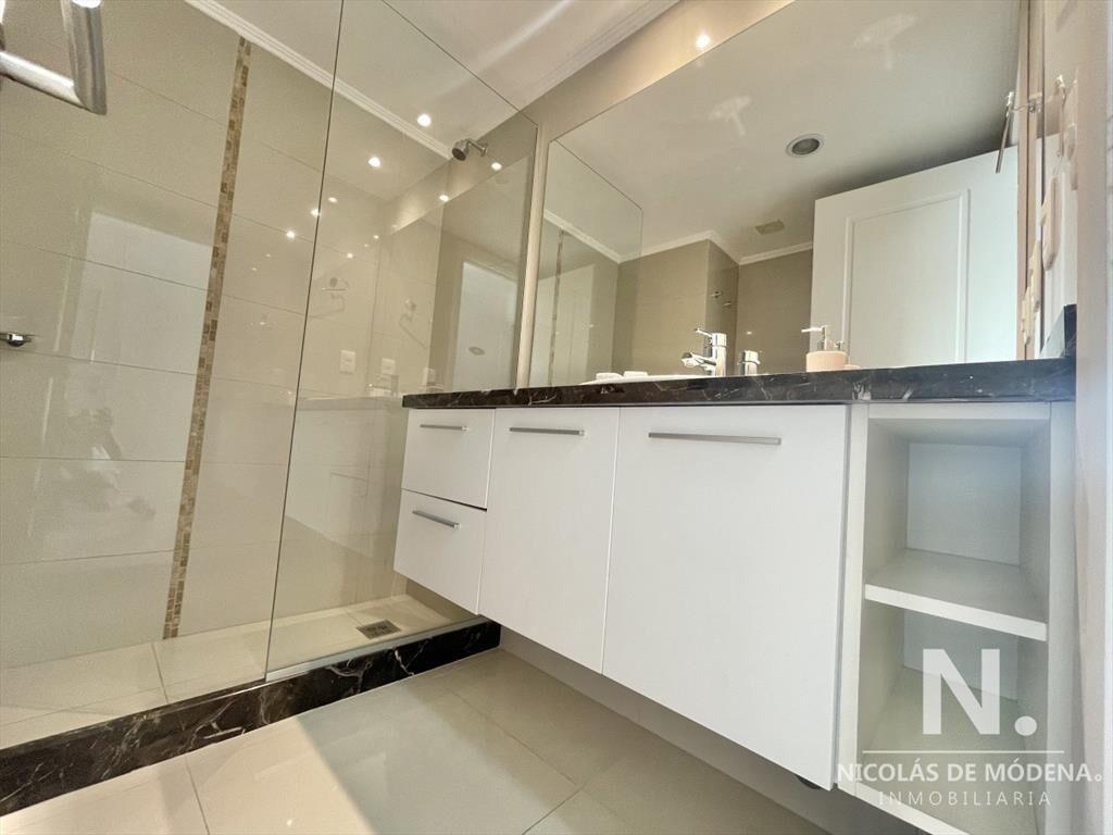 VENTA DE APARTAMENTO MONOAMBIENTE EN EDIFICIO PLACE LAFAYET