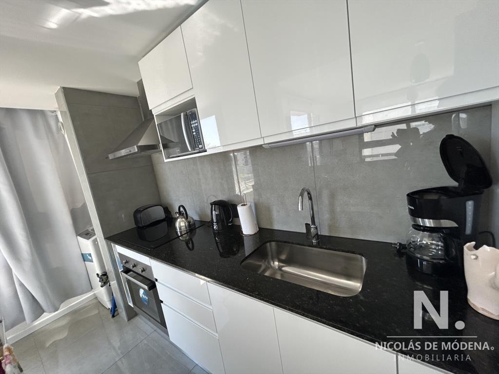 Apartamento en venta de dos dormitorios en Punta del Este