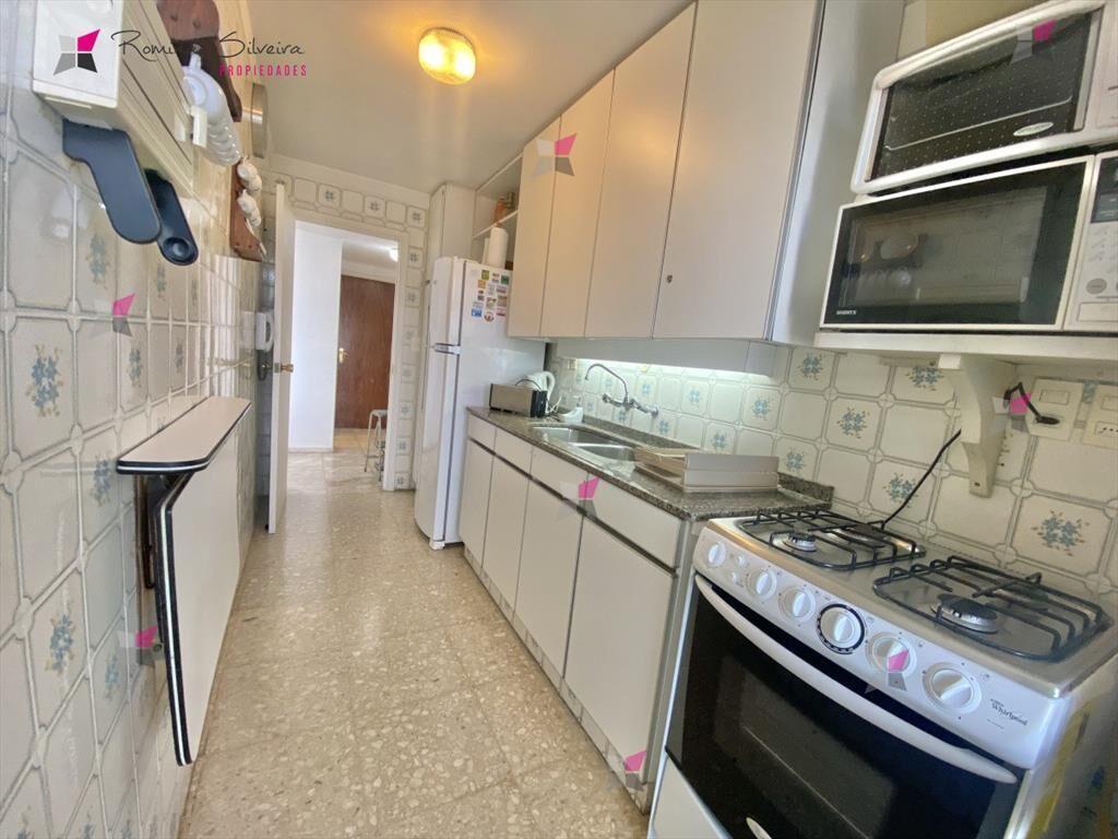 VENTA DE APARTAMENTO DE 2 DORMITORIOS EN PUNTA