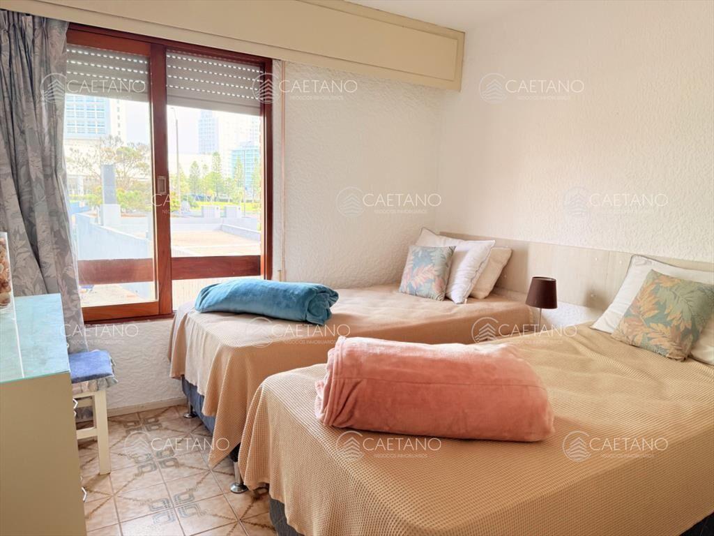 Apartamento de 2 Dormitorios en Aidy Grill - del