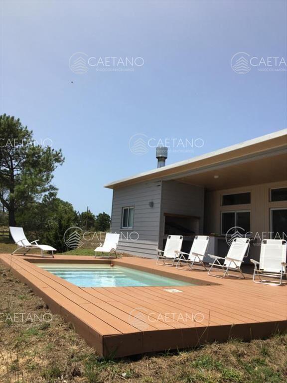 ALQUILER DE HERMOSA CASA CON PISCINA EN JOSE IGNACIO