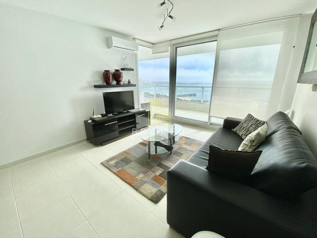 Apartamento en venta Playa Mansa 2 dormitorios