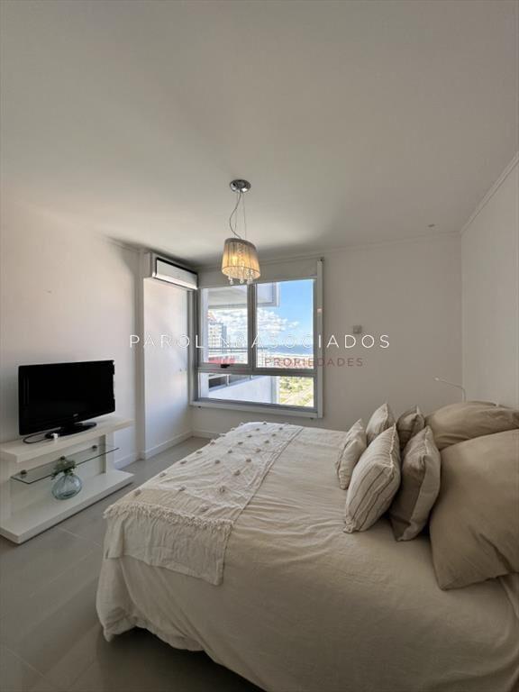 Apartamento de 2 dormitorios y medio en Forest