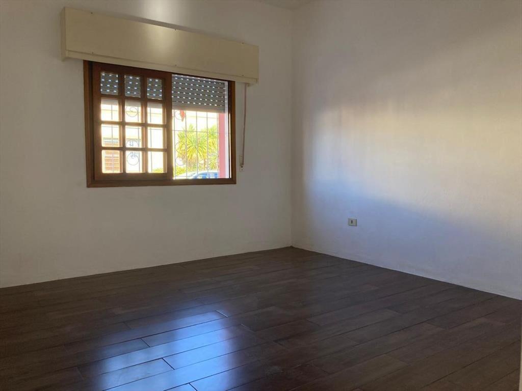 VENTA CASA MALDONADO CENTRO 2 DORMITORIOS Y GARAGE