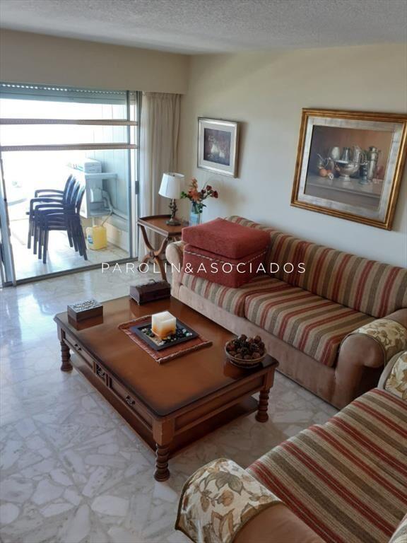 Apartamento en venta de 3 dormitorios en Punta