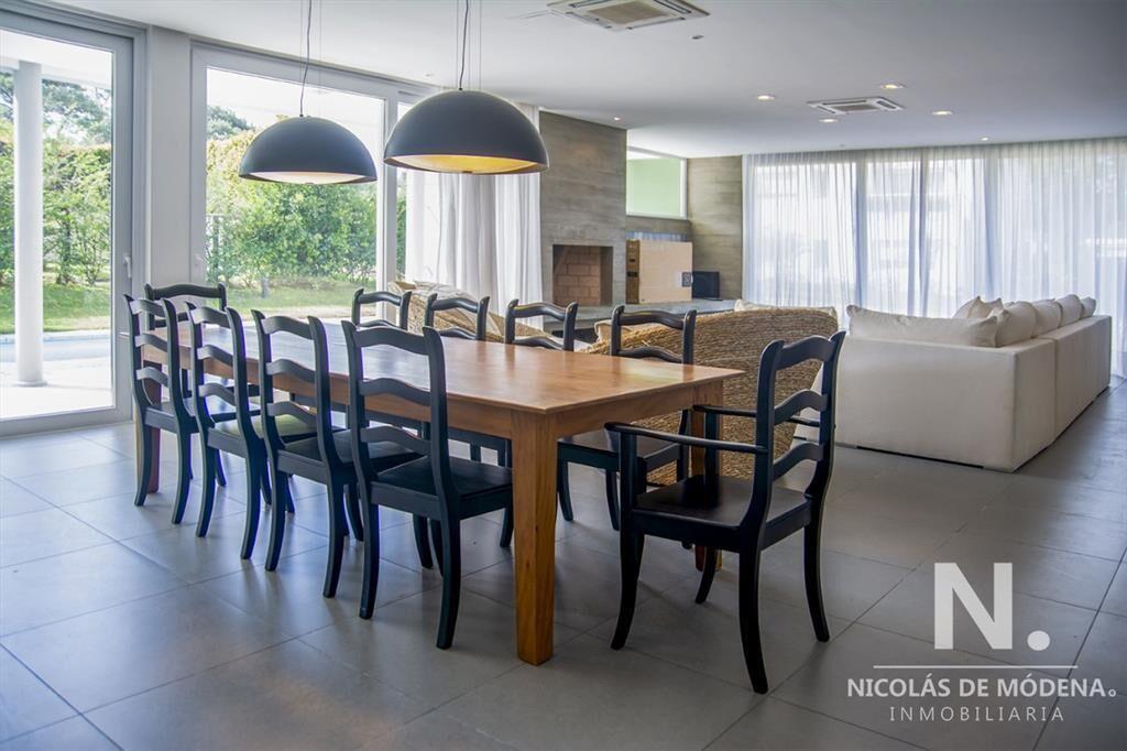 En venta y alquiler  casa amplia de 5 dormitorios en Mansa
