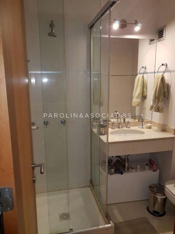 Apartamento de 2 dormitorios en Season Tower, del