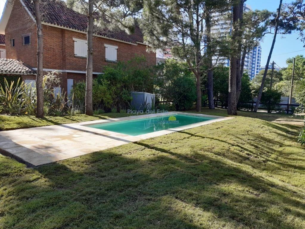 Casa en Venta de 3 Dormitorios en Punta del este