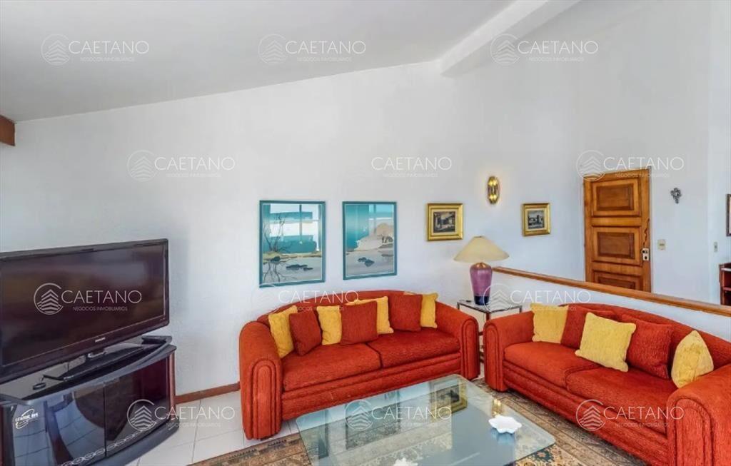 Penthouse en venta Playa Mansa - Tres Dormitorios