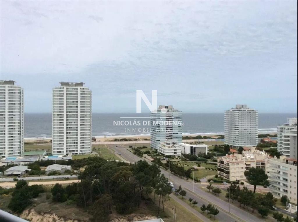 Departamento en venta en Torre One, Punta Del