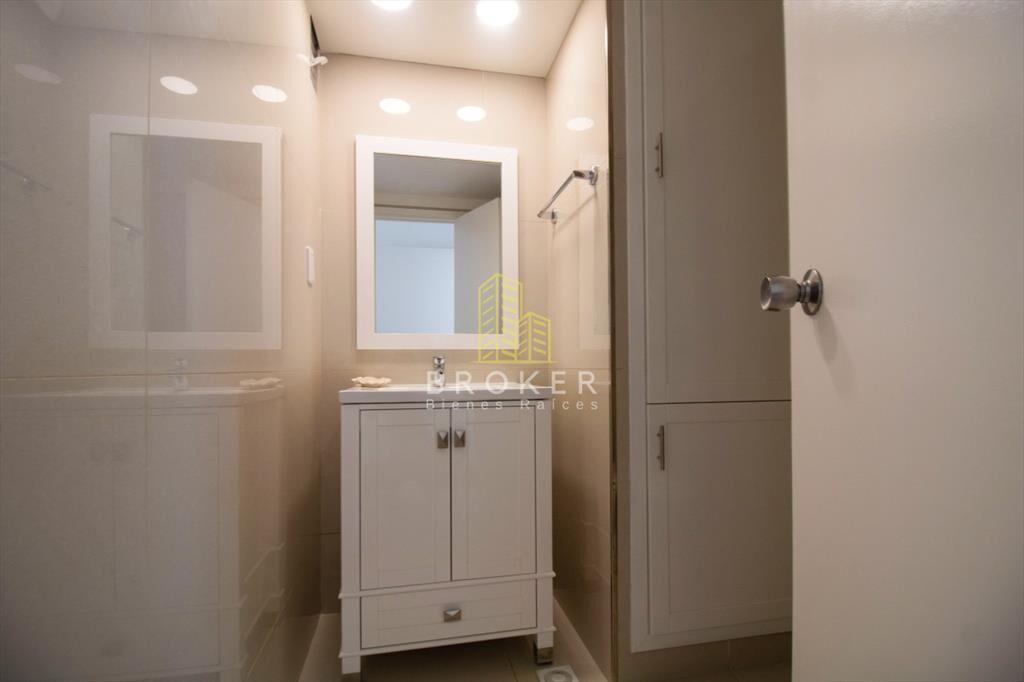 Venta de apartamento totalmente reciclado en con