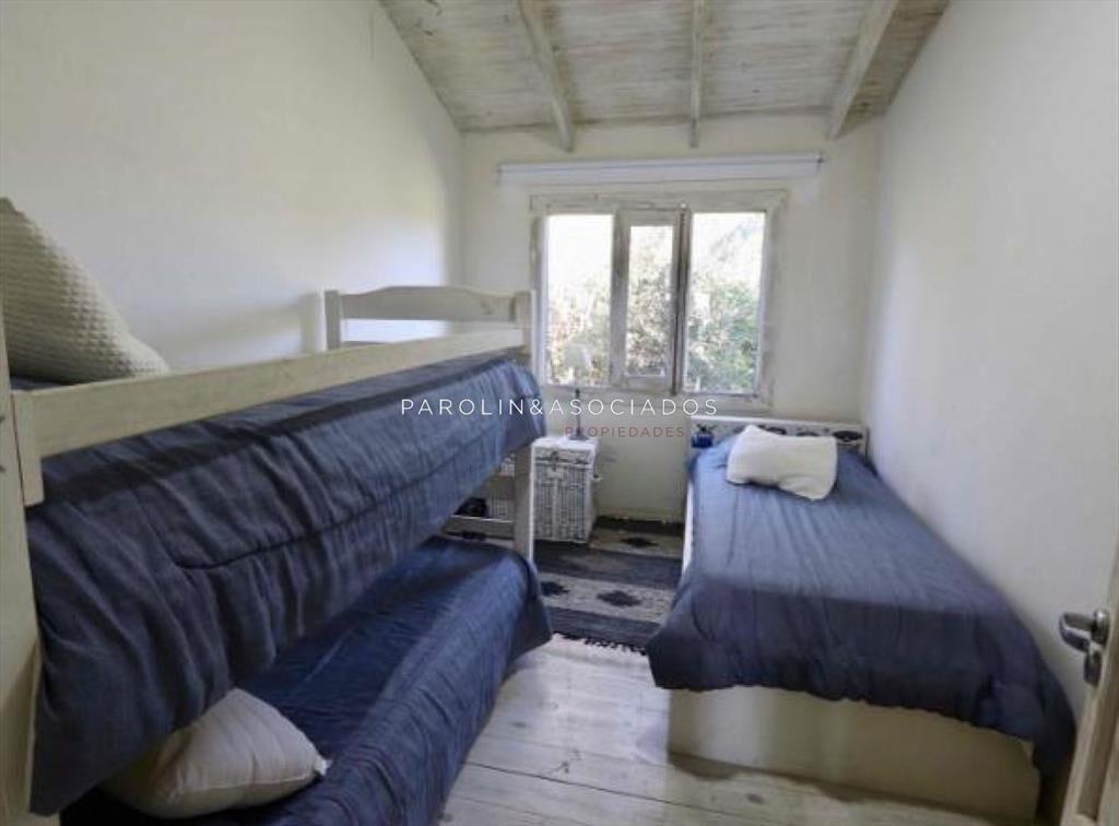 CHACRA EN VENTA DE 4 DORMITORIOS EN JOSE IGNACIO