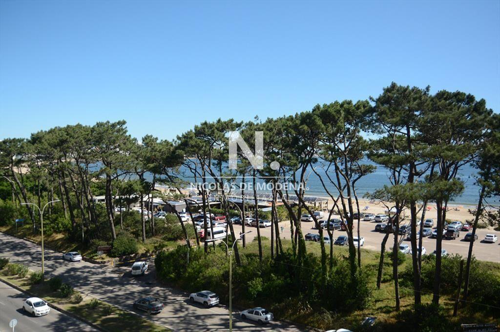 Espectacular departamento en venta frente al mar,