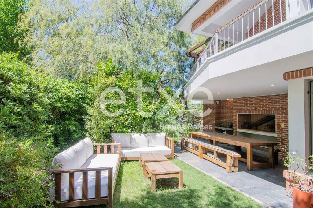 Oportunidad Apartamento con Jardín Venta Carrasco...