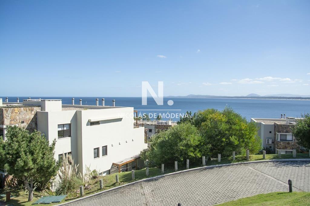 Departamento en venta de 1 dormitorio con vista.