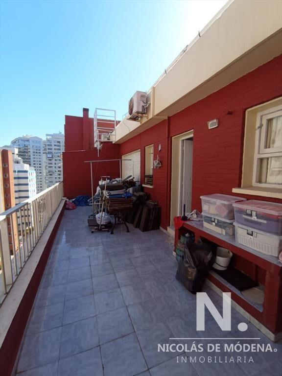 Pent house con parrillero y vista a Isla Gorriti