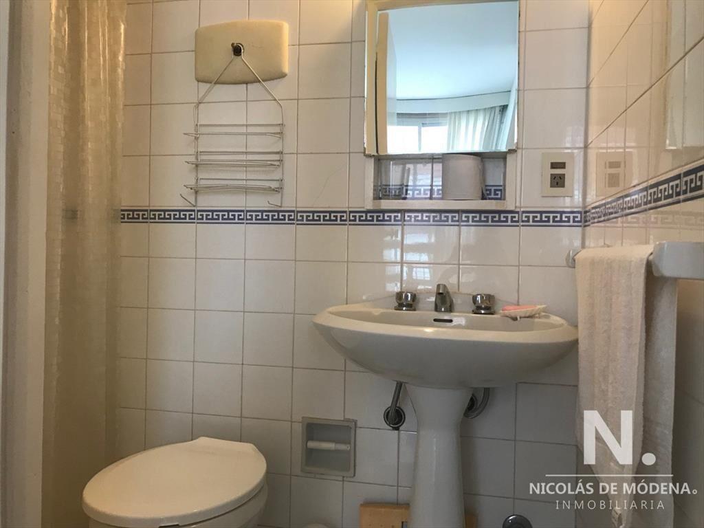 Apartamento en venta de 2 dormitorios zona Peninsula, PUNTA
