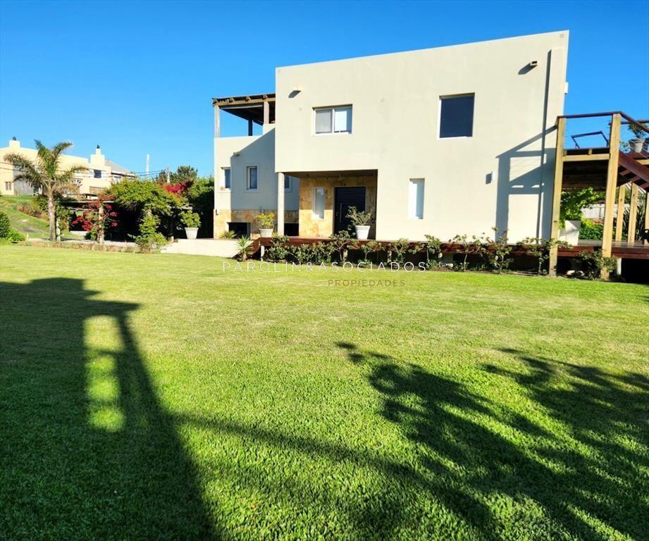 Casa en venta de 3 dormitorios en TÃ­o Tom, Punta Ballena.
