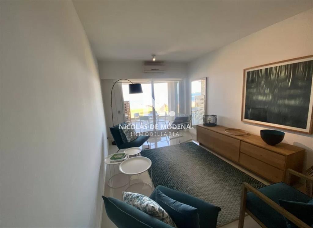 Apartamento  de 2 dormitorios en Mansa - Punta