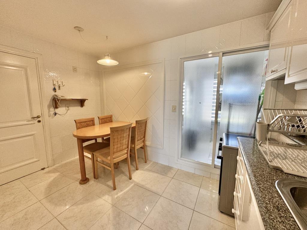 APARTAMENTO EN VENTA 3 DORMITORIOS - CORAL TOWER