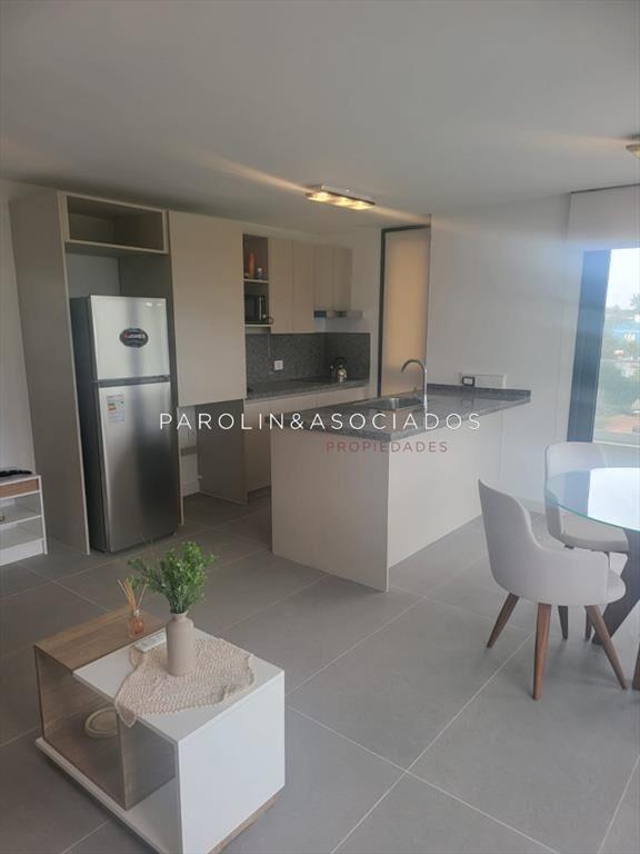 Apartamento de 1 dormitorio en venta en Torre View, Punta d