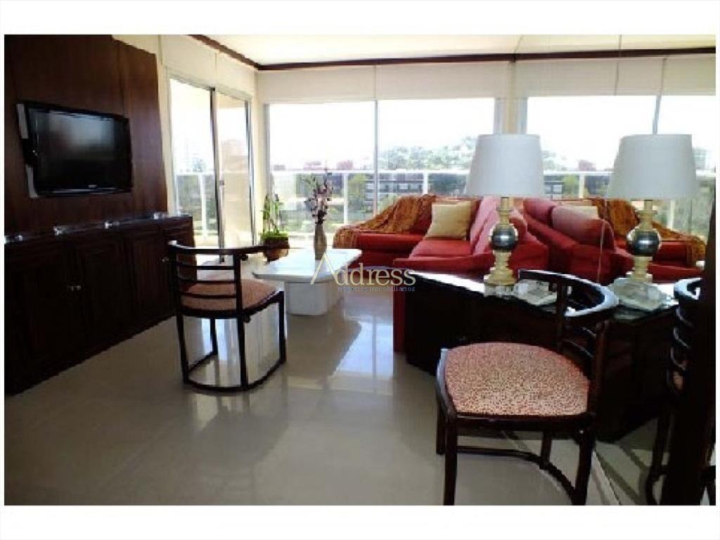 Apartamento en Brava, 2 dormitorios *