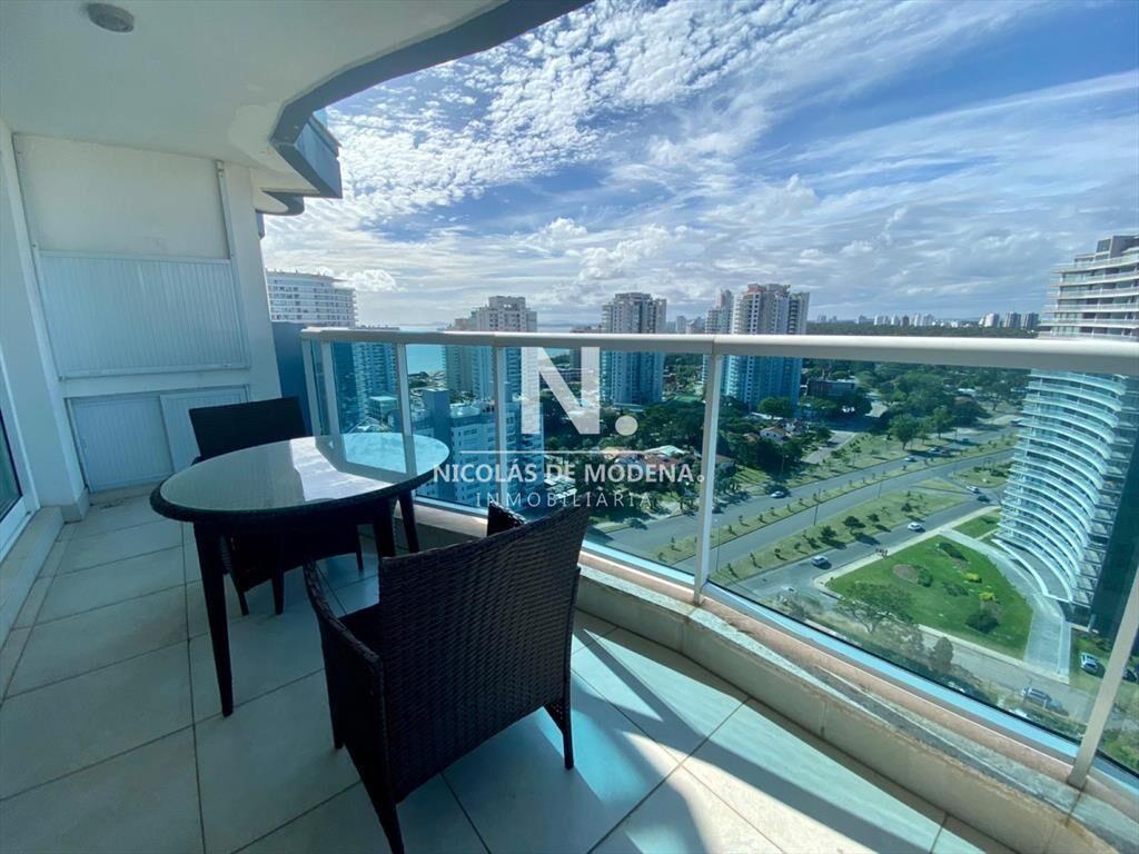 En venta apartamento totalmente equipado, con 3