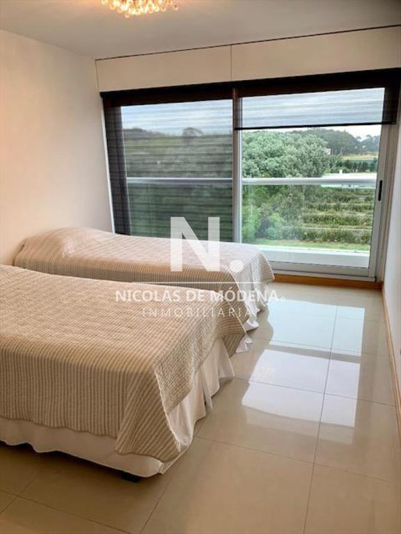 Apartamento Penthouse de 2 dormitorios en venta