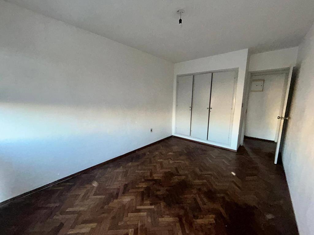 Alquiler de Apartamento en Acevedo Díaz con 3 dormitorios en