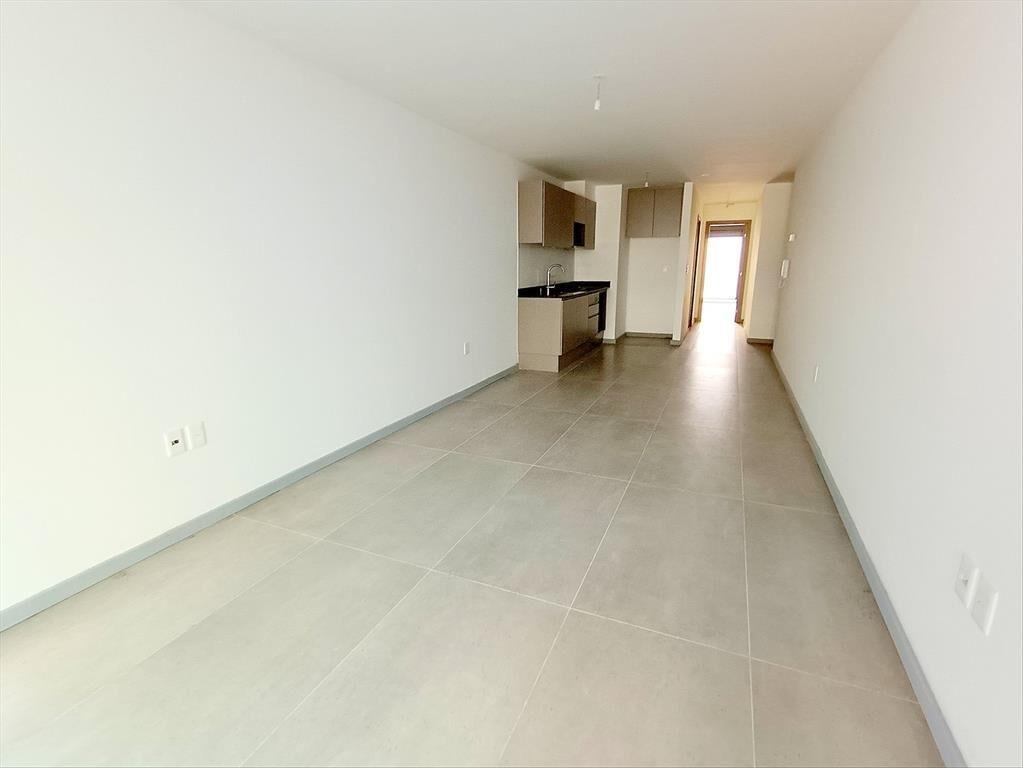 Apartamento venta primer piso con patio garaje 1 dormitorio