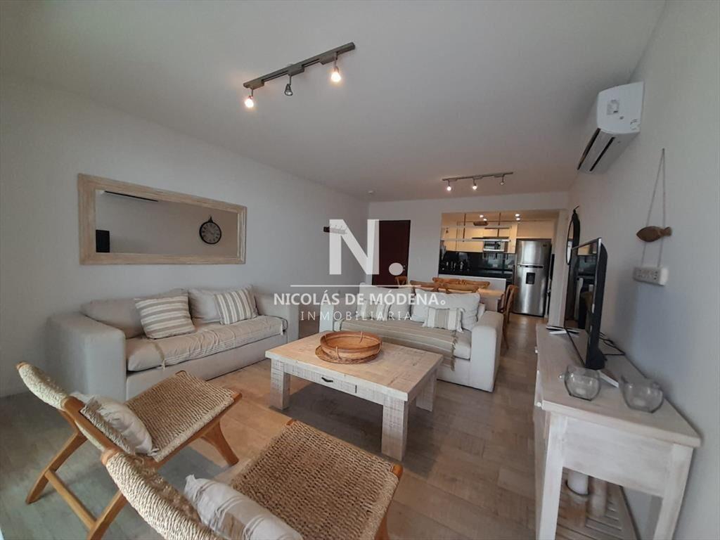 Espectacular Apartamento en La Barra frente a la
