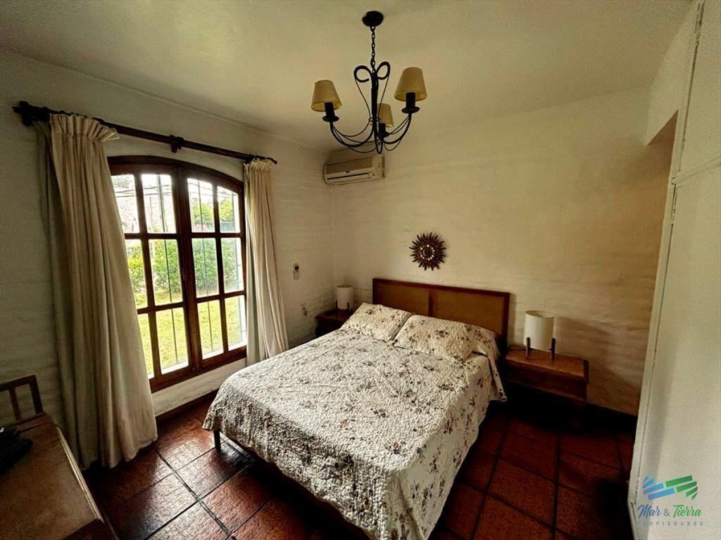 Casa en Pinares, 3 dormitorios *