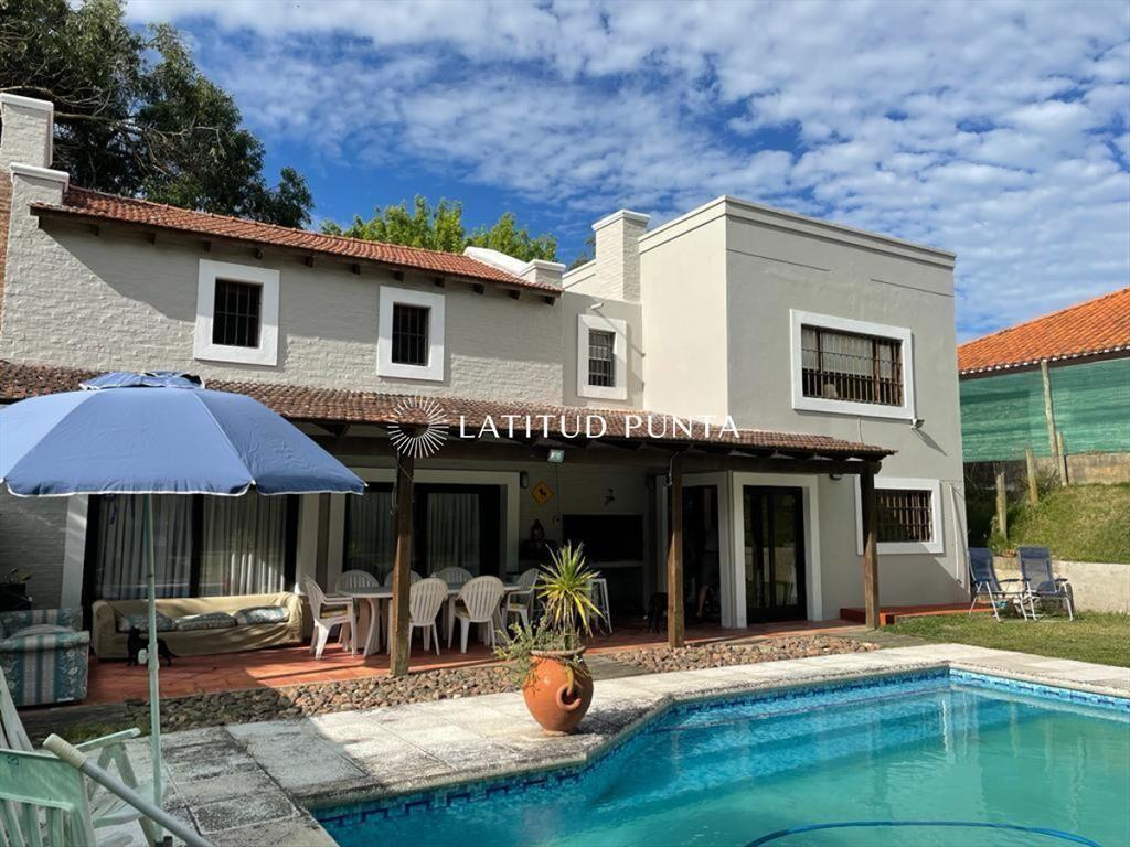 Hermosa casa lista para entrar, Marly