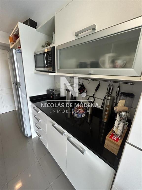 Vende impecable apartamento de 2 dormitorios en